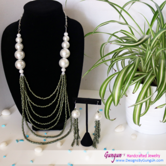 Large Acrylic Pearls and Green Glass Beads Necklace with Earrings