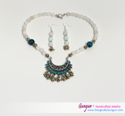 White Onyx Necklace Set